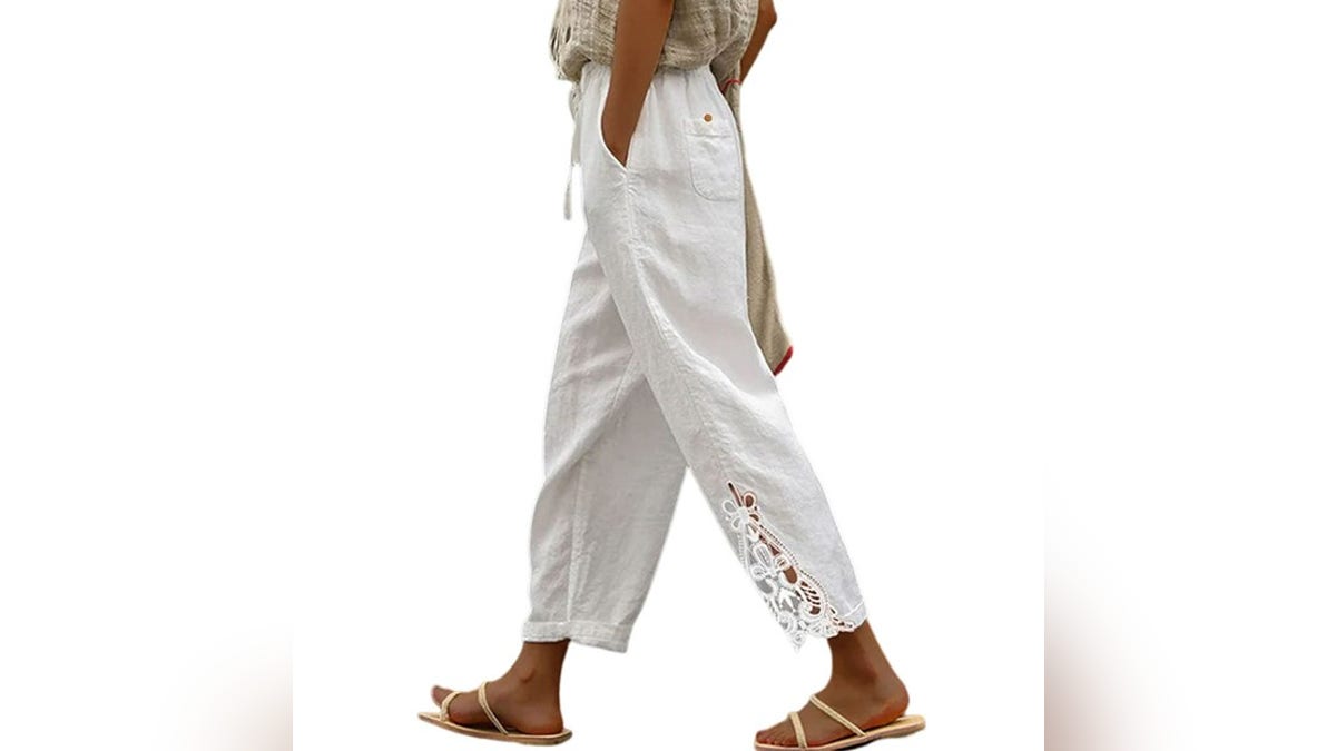 These cooling pants are fashionable and comfortable. 