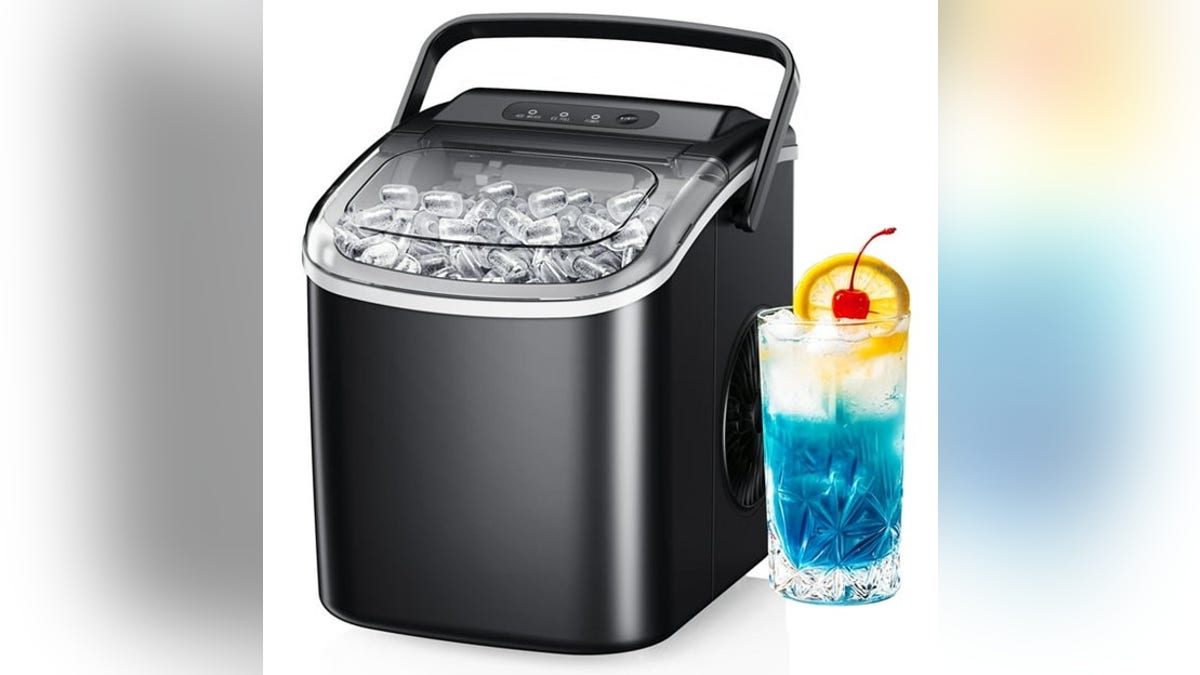 Make up to 26 pounds of ice in a single day. 