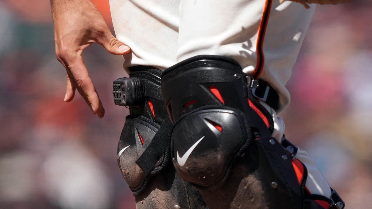 Blake Sabol uses PitchCom