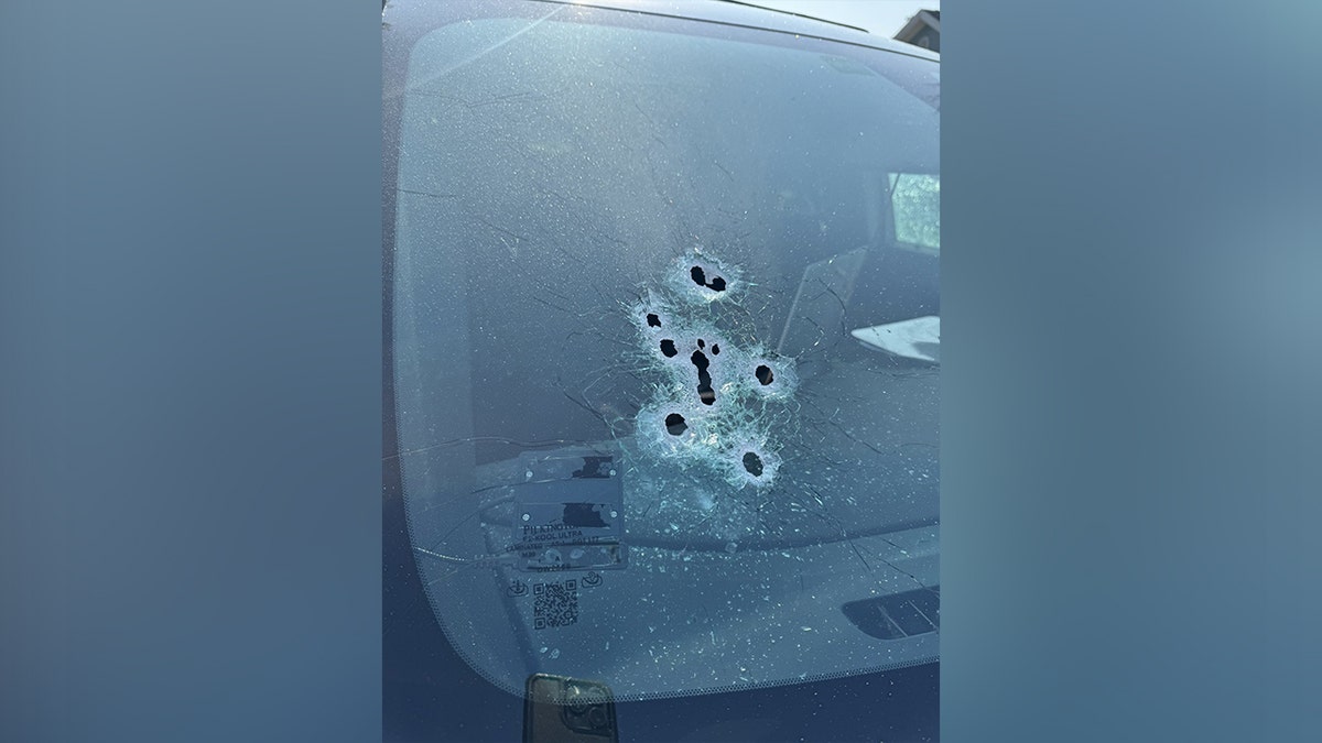 polk-window-bullets