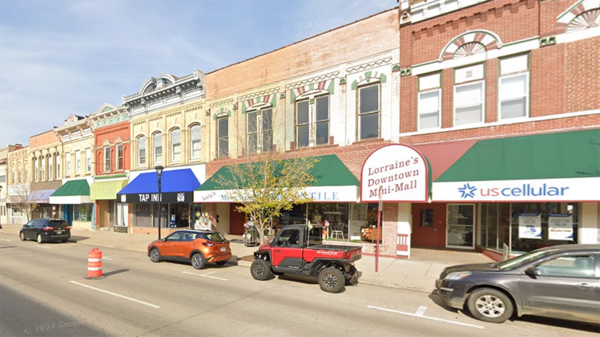 Reedsburg, WI main street