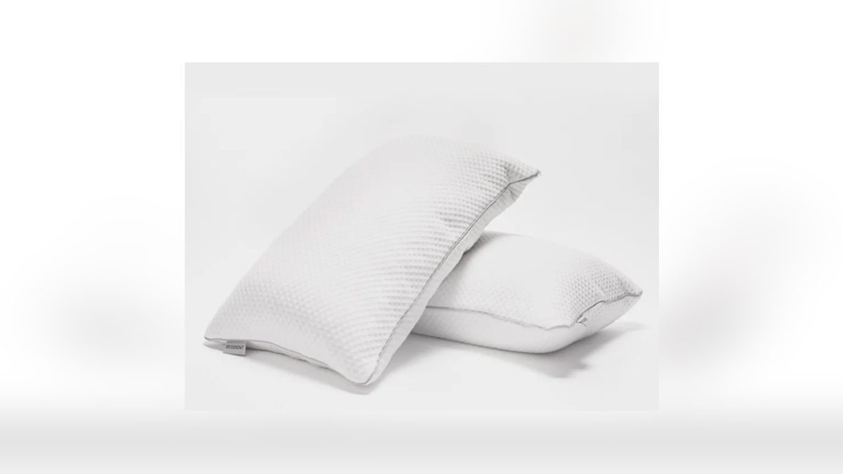 Easily customize the firmness of your pillow. 