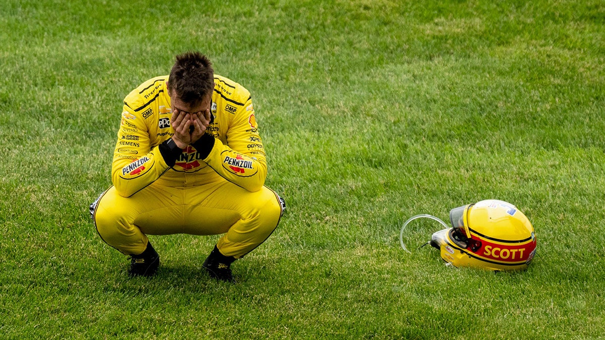 Scott McLaughlin sad