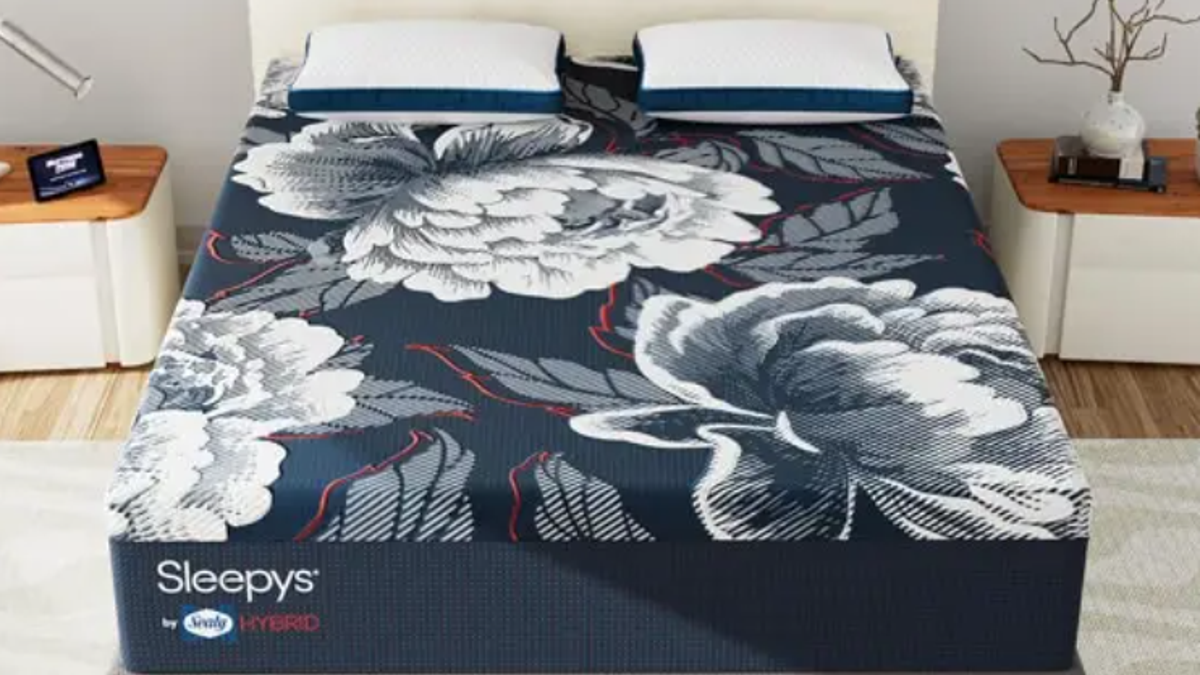 If you buy this mattress in queen or king-size, you get an adjustable bed frame added in for free.