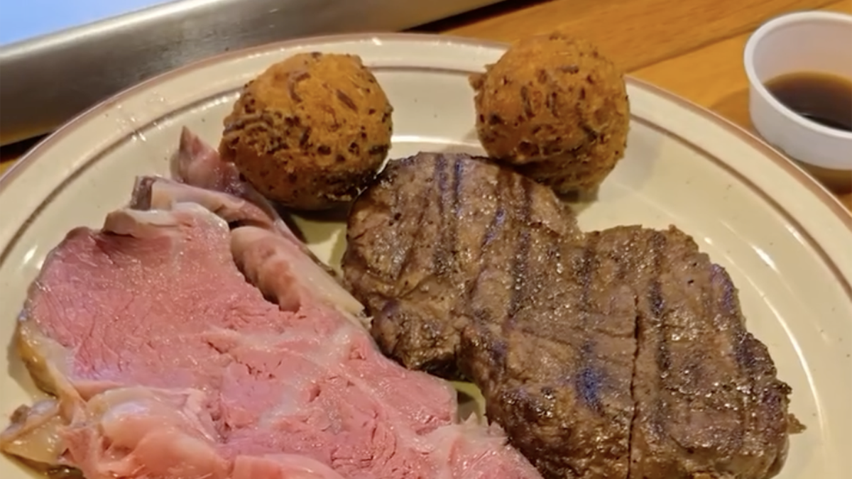 The Nordic offers steak, hush puppies, and more.