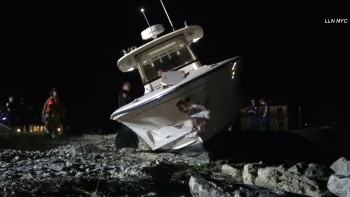 boat crash at Meschutt Beach