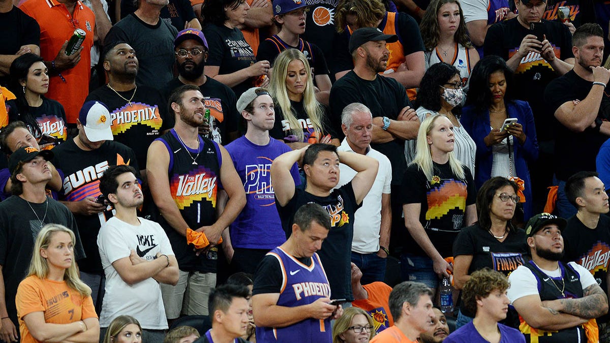 suns fans