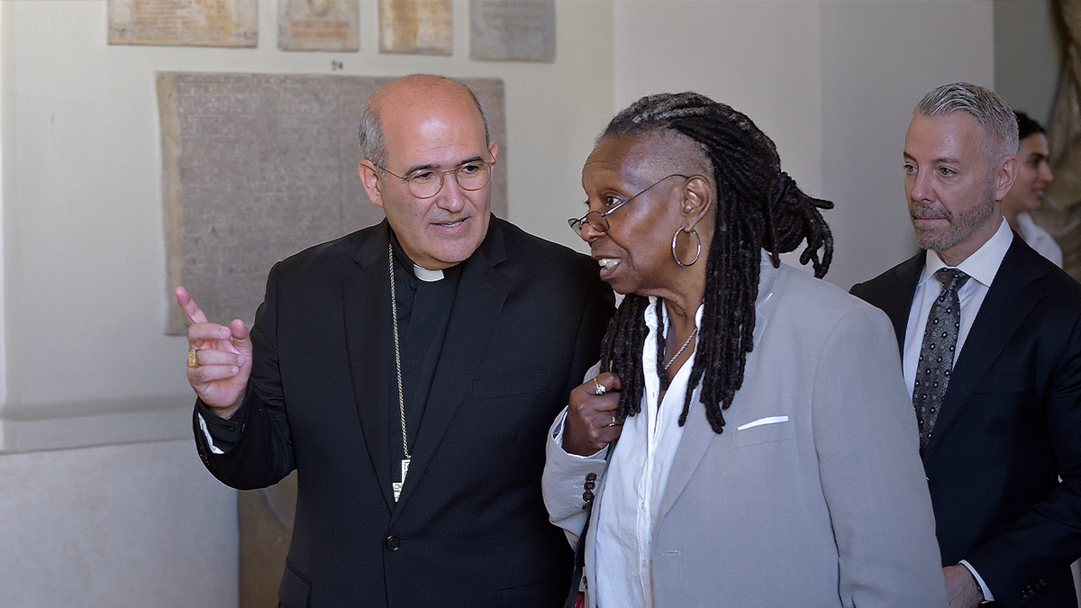 Cardinal José Tolentino Calaça de Mendonça