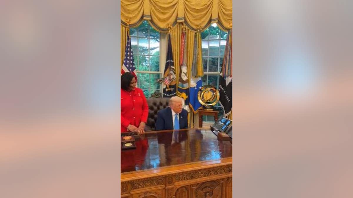 Trump by phone with Savannah and Chase Chrisley