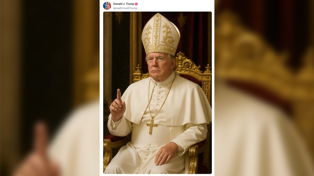 Trump publishes the image of Amnesty International as the Pope on the social truth