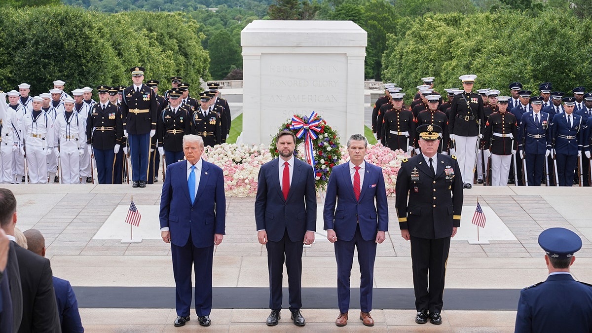 Trump, Vance, Hegseth at Arlington Cemetery