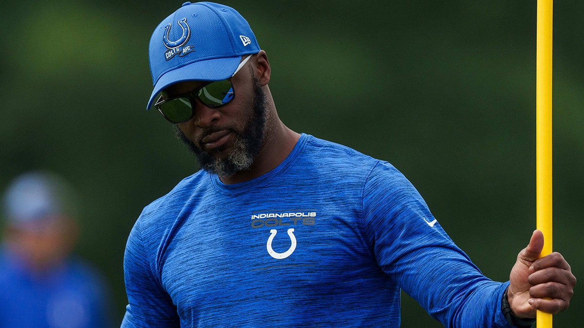 Reggie Wayne prepares for practice