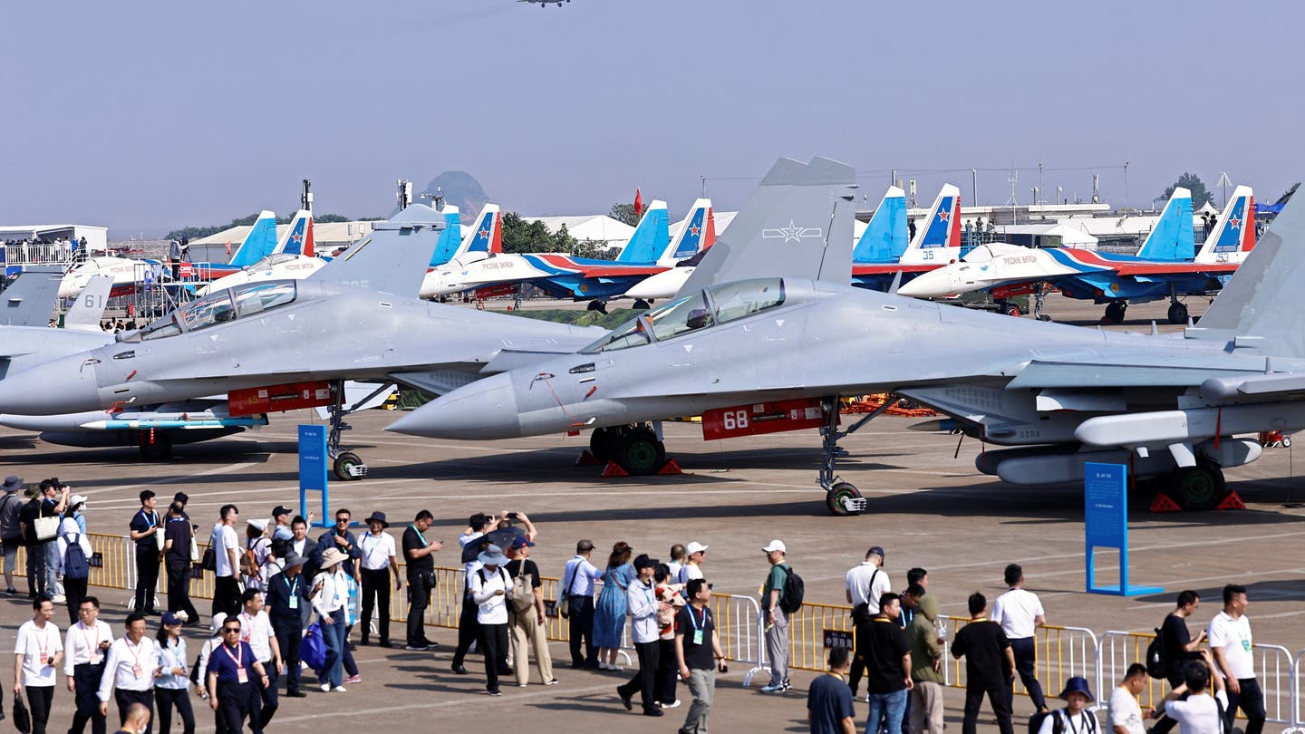 2024 11 12t080850z 489031575 rc2h3ba2ldm0 rtrmadp 3 china airshow scaled