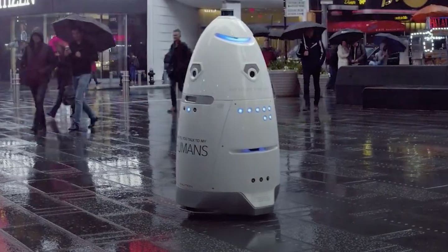 5 ai cyborg patrols streets with live 360° tracking