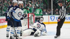 Controversial goal helps Stars to critical win over Jets in Stanley Cup playoffs