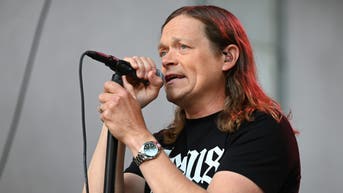 Founding member of '90s rock band has 'no fear' after stage 4 cancer diagnosis - Fox News