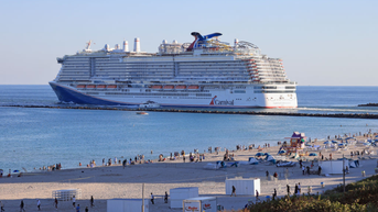 Los pasajeros vuelven a los cruceros, pero ahora los viajeros se enfrentan a una peligrosa tendencia - Fox News