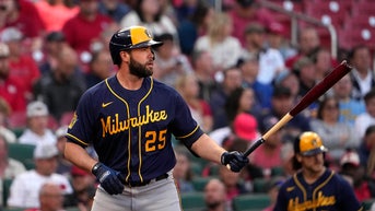 Darin Ruf sues Reds after metal tarp roller injury ended his MLB career - Fox News