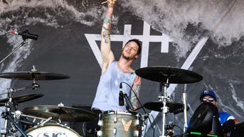 Faulty runway lights, weather factors cited in crash that killed metal drummer - Fox News