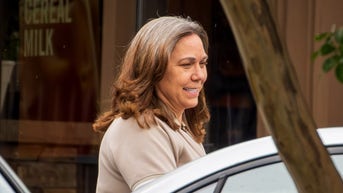 Julie Chrisley makes first public outing after Trump pardon - Fox News