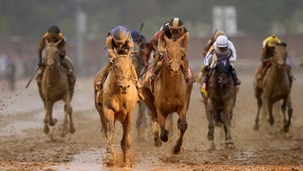 Underdog races past heavy favorite in final seconds to capture Kentucky Derby trophy - Fox News