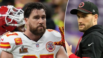 Falcons star quarterback reacts to viral photo of Chiefs player Travis Kelce's back - Fox News