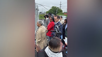 Dem Congress members storm New Jersey ICE prison to conduct 'oversight visit': 'People deserve dignity'