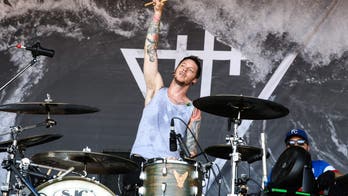 Plane was flying too low during descent in crash that killed rock musician and music exec, NTSB finds