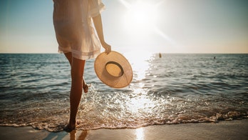 Gear up for summer with Walmart's weekly flash deals: Save on grills, summer fashion and cleaning essentials