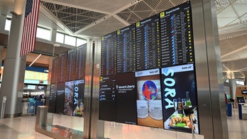 SCOOP: Congress moves to address air traffic controller crisis as Newark meltdown sparks alarm