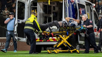 Yankees' Oswaldo Cabrera leaves game in ambulance after awkward slide at home plate