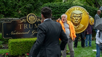 Trump holds swanky dinner for meme coin investors, says ‘Biden administration persecuted crypto innovators’