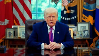 Trump signs EO offering illegal migrants 'exit bonus' in first-ever self-deportation program