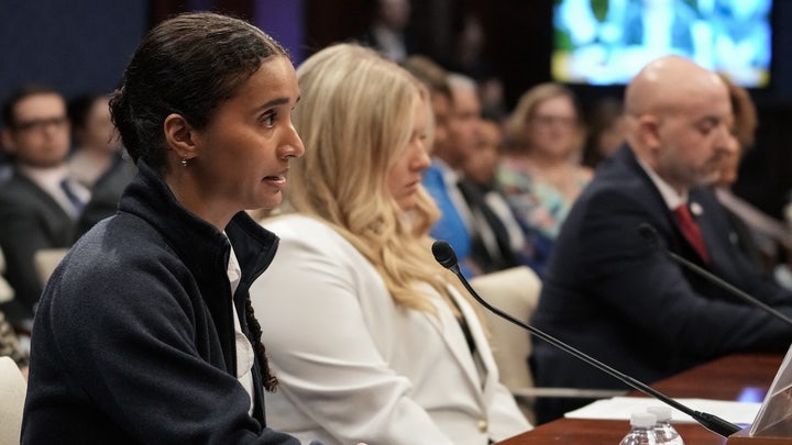 Women's fencer Stephanie Turner responds to USA Fencing chair's grilling during a congressional hearing on trans athletes