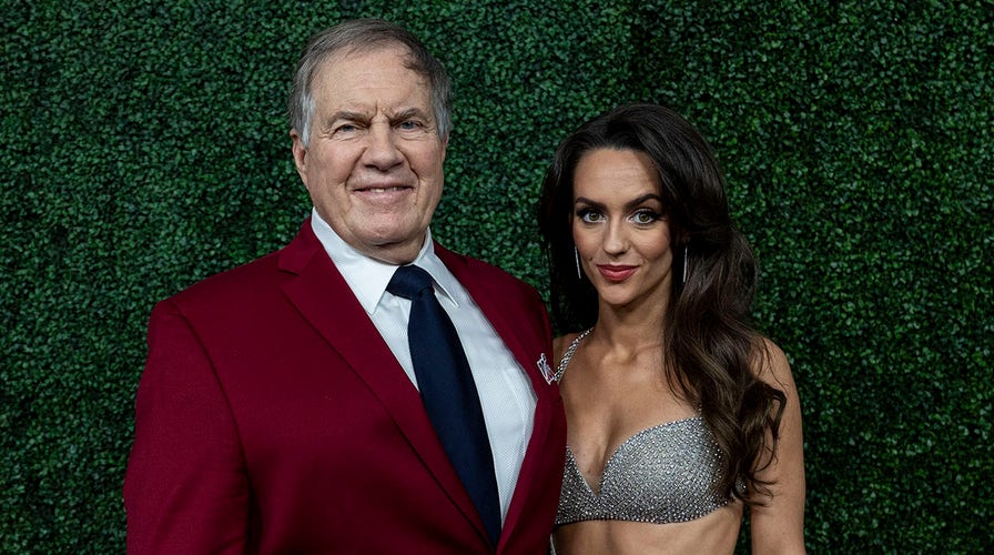 WATCH: Julie Banderas Stops By 'Fox News Saturday Night' To Discuss Bill Belichick's Interesting Love Life