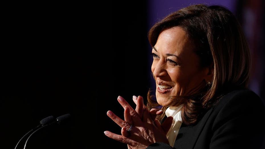 Harris draws social media scorn for digression about elephants during an earthquake