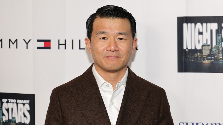 'Daily Show' star who recently became US citizen says becoming American is like joining 'evil empire'