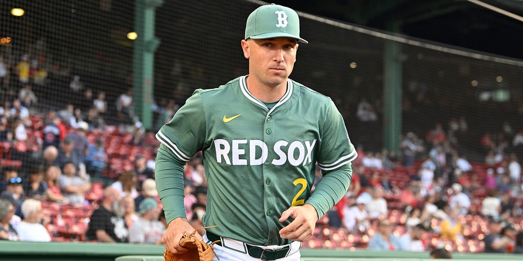 does alex bregman chew tobacco The Pride of Duke City: How became New Mexico's biggest baseball star Injured Red Sox slugger tries