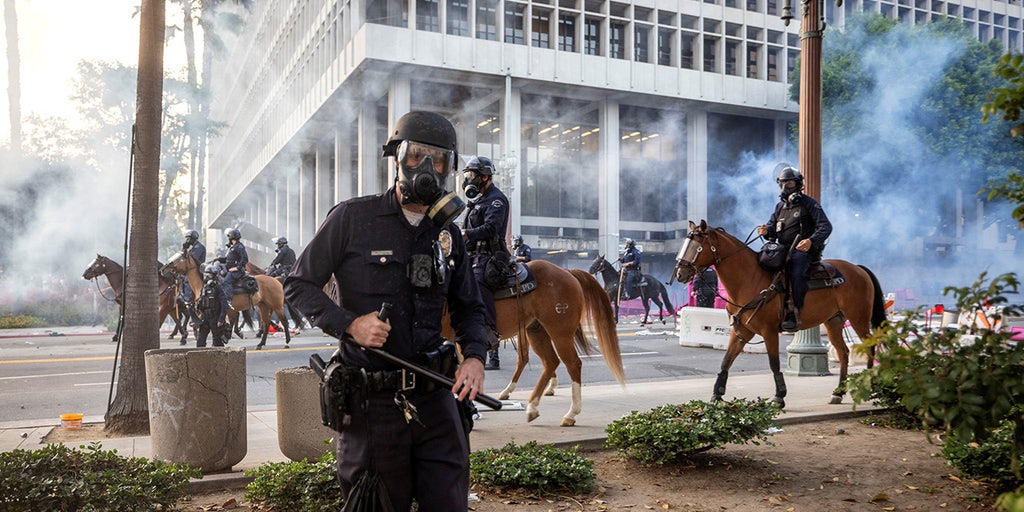 https://a57.foxnews.com/static.foxnews.com/foxnews.com/content/uploads/2025/06/1024/512/los-angeles-anti-ice-riots-day-3_12.jpg?ve=1&tl=1