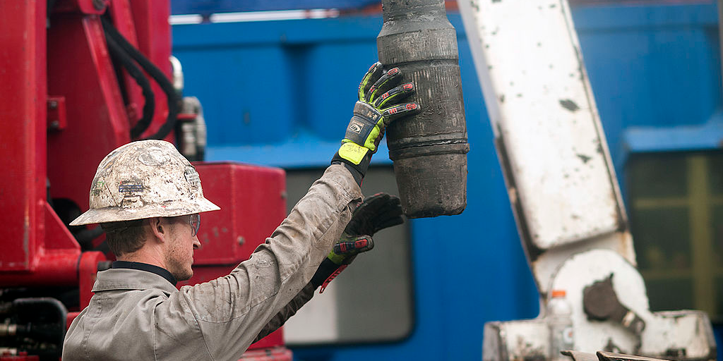 https://a57.foxnews.com/static.foxnews.com/foxnews.com/content/uploads/2025/06/1024/512/marcellus-shale-rig.png?ve=1&tl=1