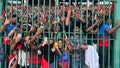 Se temen varios muertos en una estampida frente a un estadio de cricket en India - Fox News