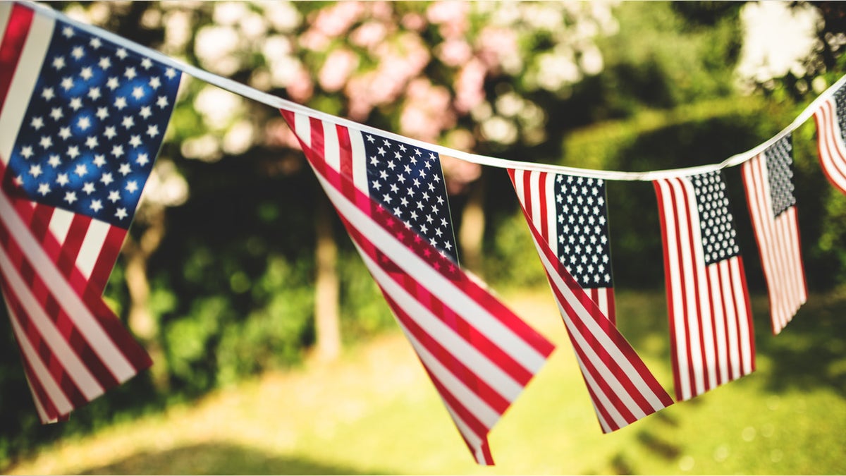 Go beyond barbecues and fireworks with these Americana-inspired decorations for your home and yard.