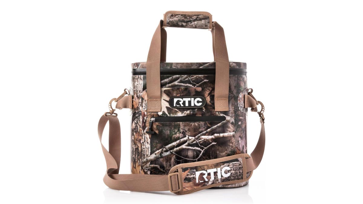 This soft-sided cooler is still durable.?
