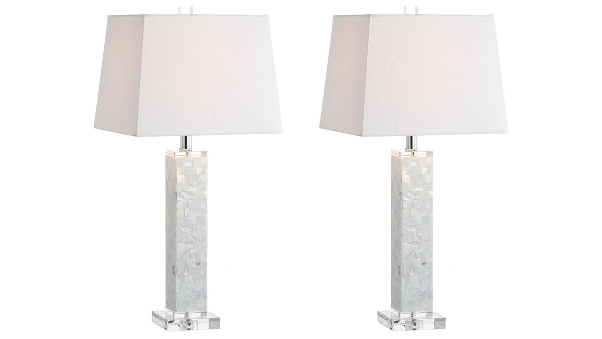 These gorgeous lights are suitable for all styles. 