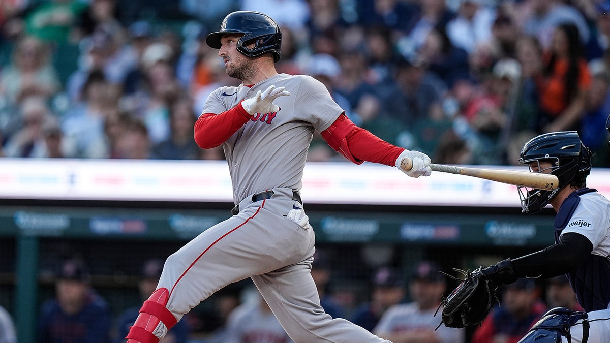 Alex Bregman swings