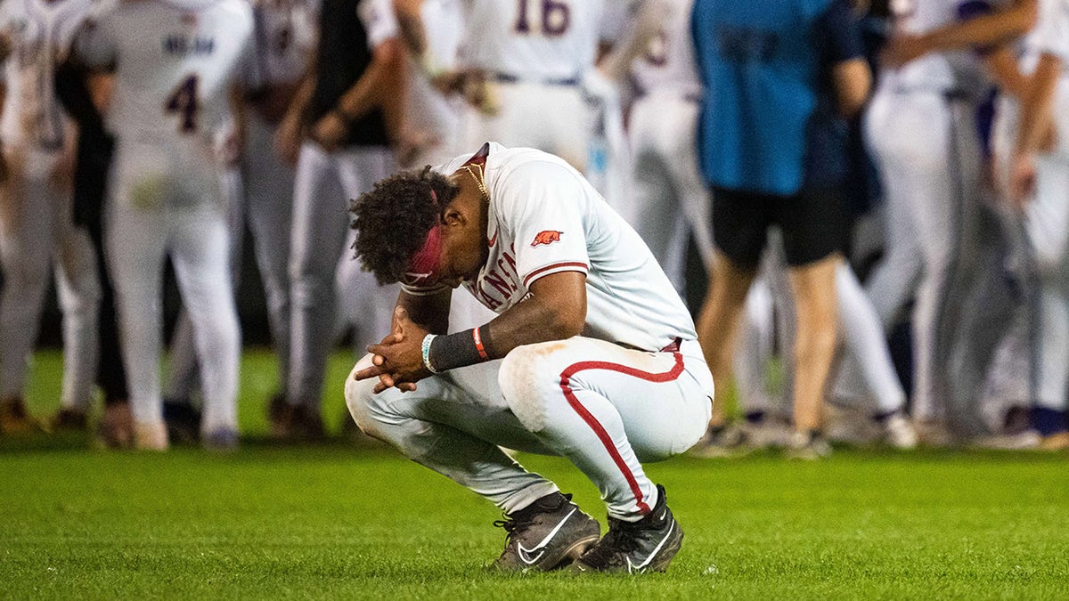 Arkansas baseball player emotional after loss
