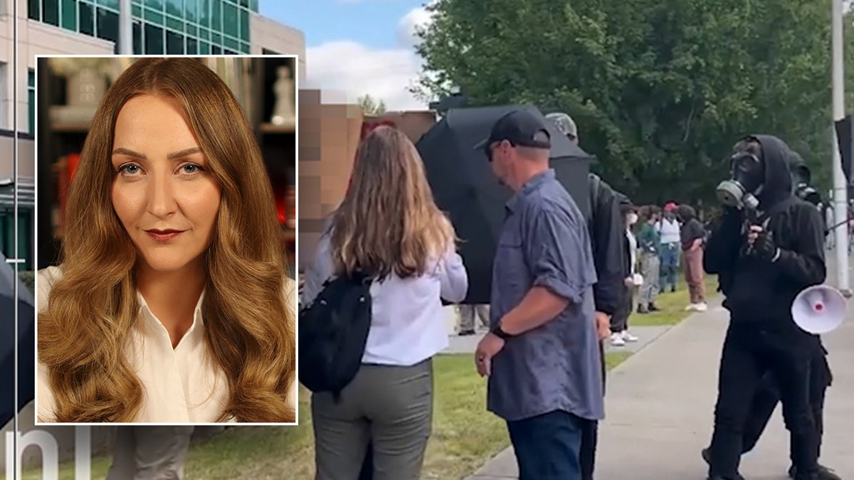 Brandi Kruse talking to Antifa at Seattle protest