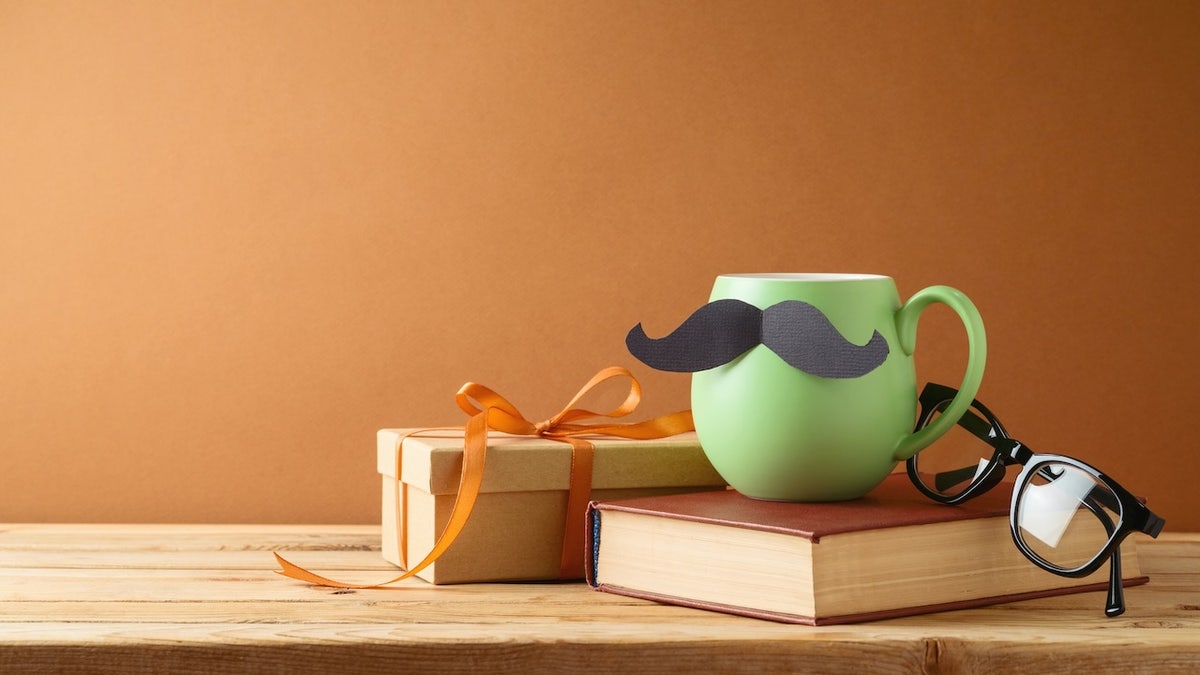 Find a perfect gift for your book-loving Dad this Father's Day.