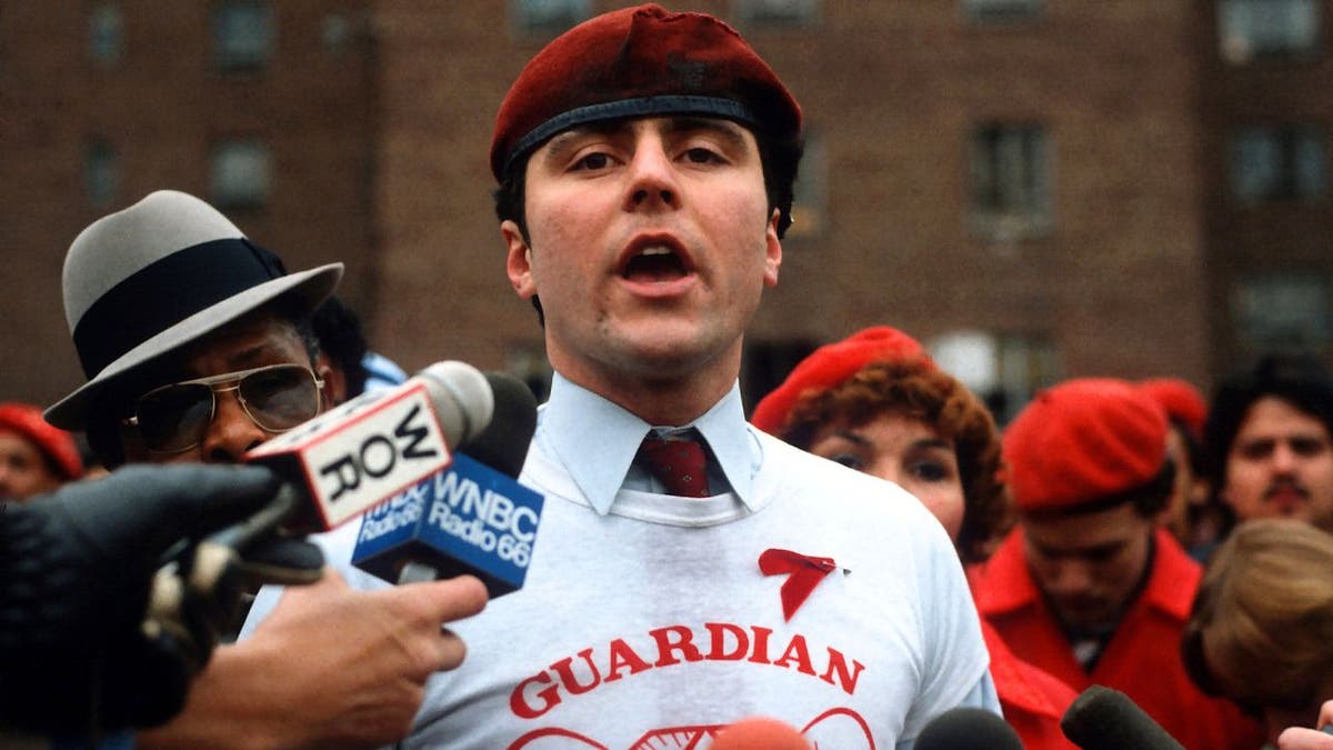 Curtis Sliwa, founder and leader of the Guardian Angels, speaks to the media January 6, 1982 in Newark, New Jersey