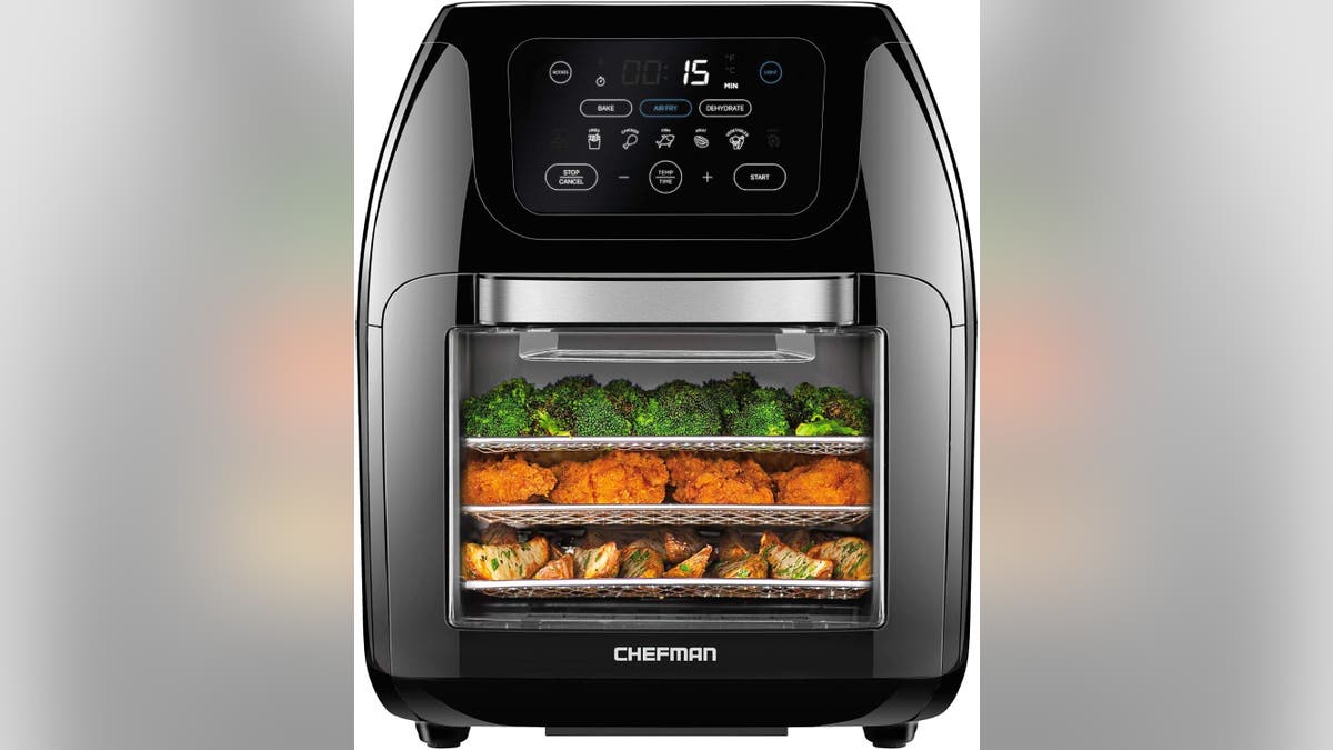 The large window on this air fryer lets you monitor food while it cooks.